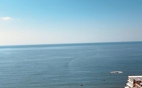 Apartment By The Sea