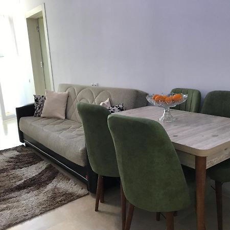 Apartment By The Sea Батуми Экстерьер фото